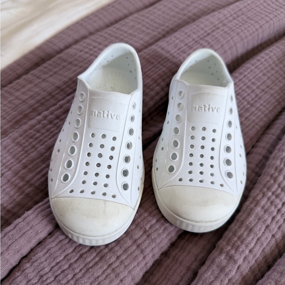 Native Kids White Perforated Water Shoes